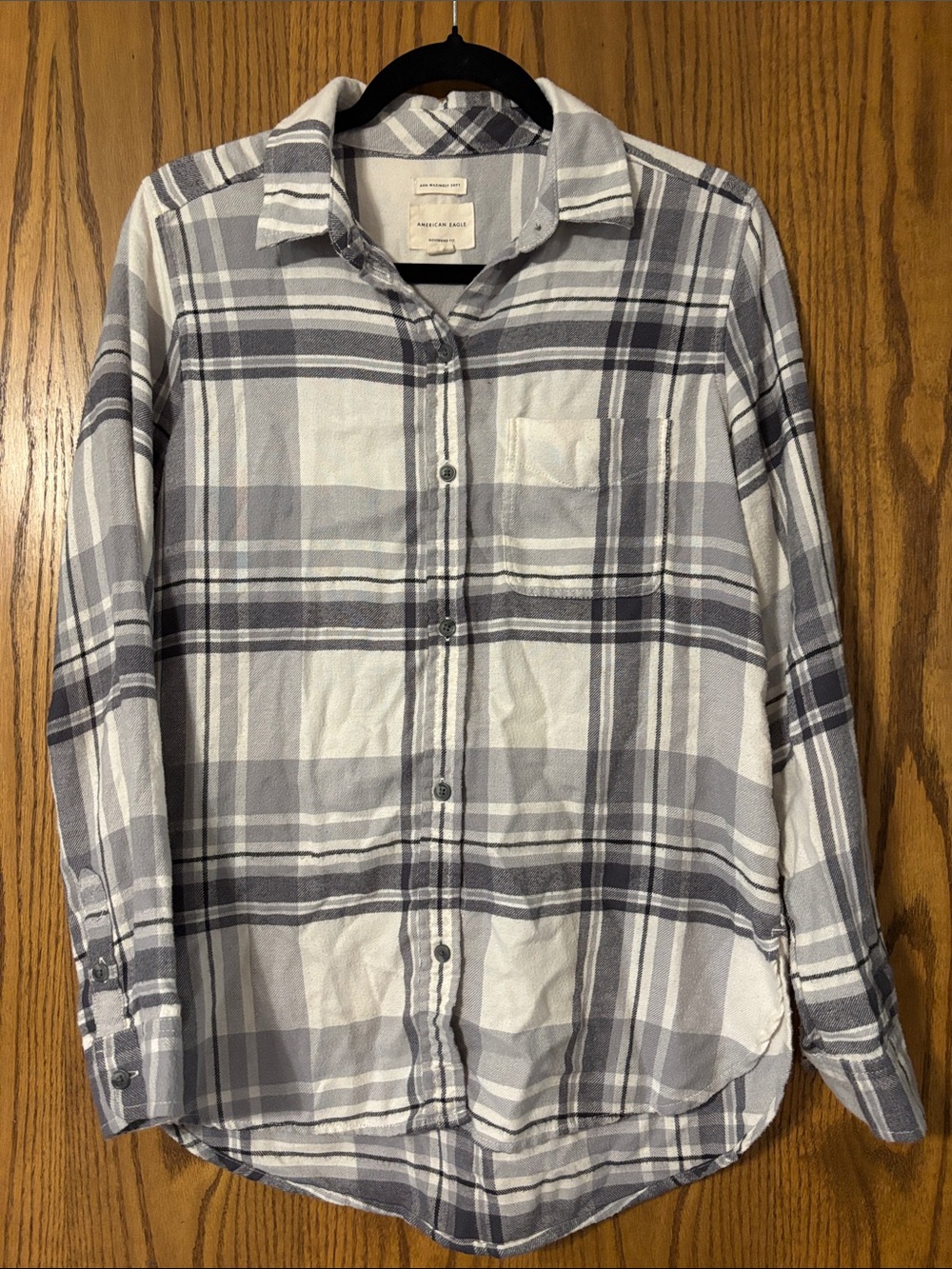 Men's Gray Plaid Button-Up Shirt - Casual Long Sleeve
